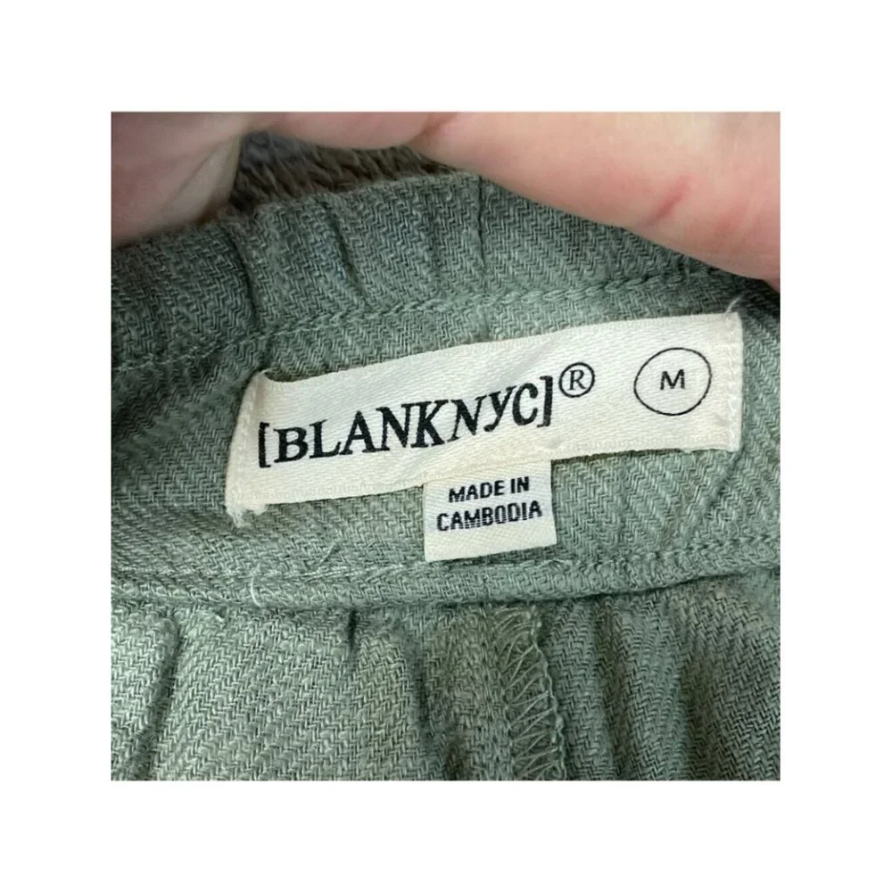 NWOT Blanknyc Women's M Green Linen-Blend Elastic Waist Shorts C0465